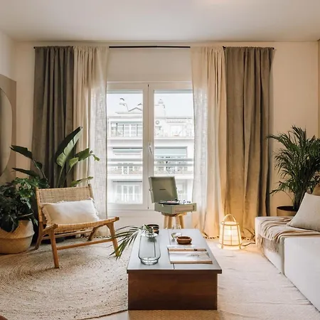 Umang - 1 Bedroom And Parking In Saldanha Apartment *