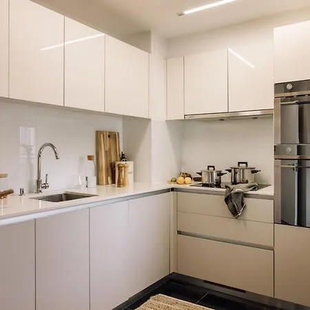 Umang - 1 Bedroom And Parking In Saldanha