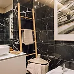 Umang - 1 Bedroom And Parking In Saldanha Lisboa